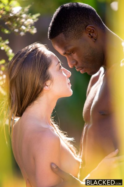 remy-lacroix-interracial-vacation-for-cheating-girlfriend_025